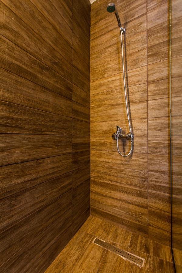 Leone Suites Thessalonique Extérieur photo